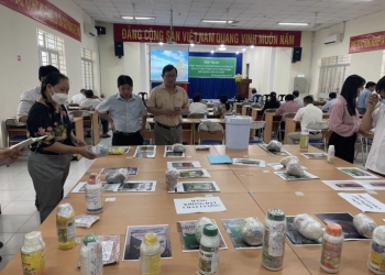 Tại sao cần dán tem cho thuốc bảo vệ thực vật
