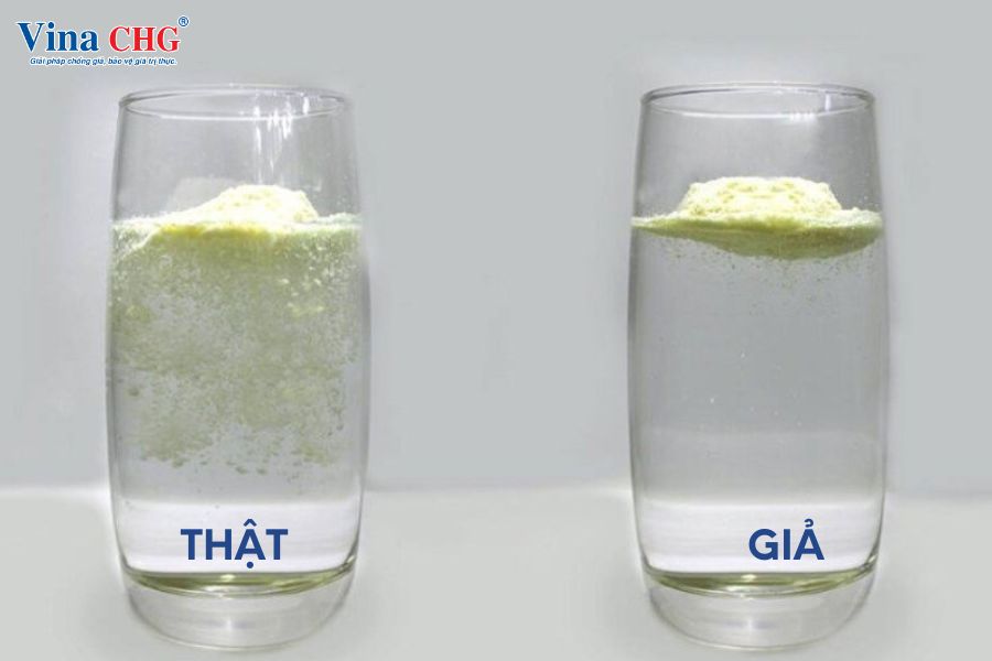 test sữa thật giả với nước