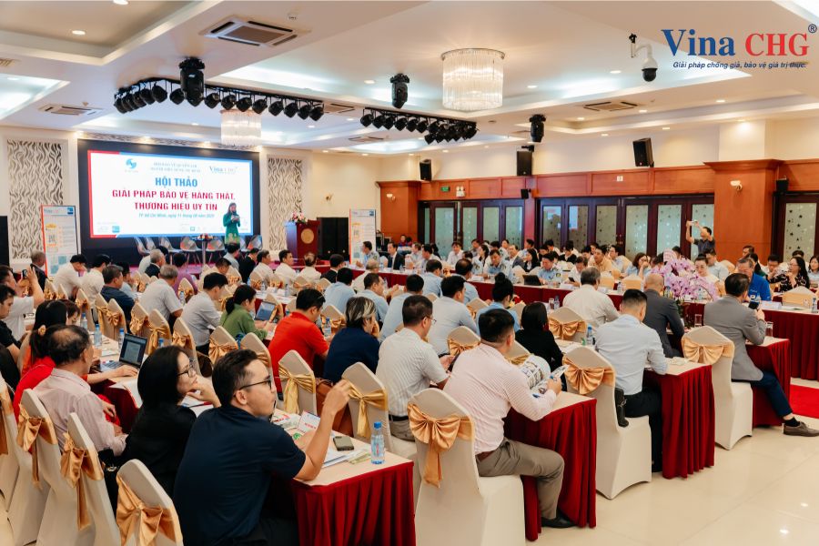 Toàn cảnh hội thảo
