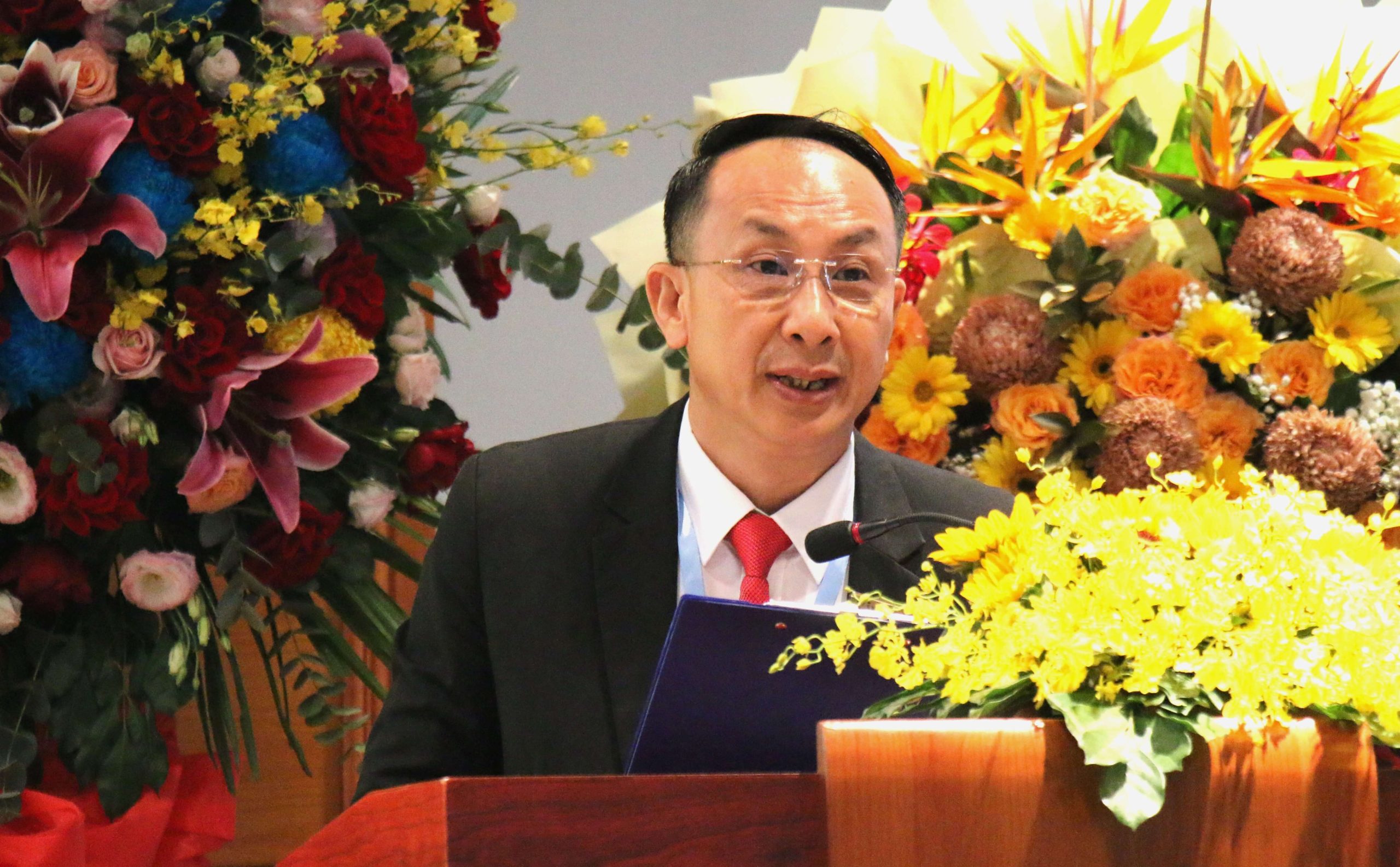 Ông Nguyễn Viết Hồng TGĐ Công Ty Vina CHG